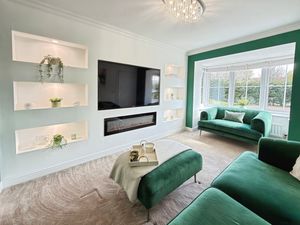 Photo 14- click for photo gallery